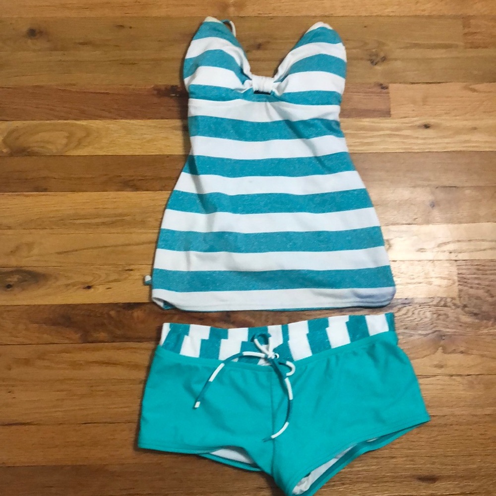 2 piece bathing suit